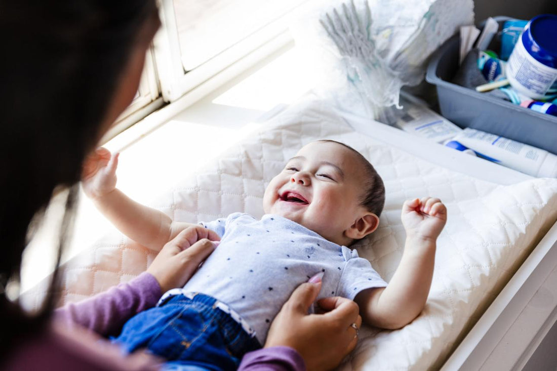 How Many Diapers Does a Newborn Use Each Day? 👶🍼