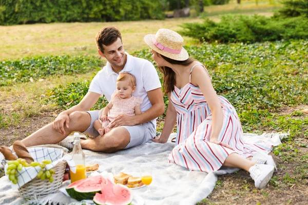 Family Traditions Begin with Simple Moments ❤️