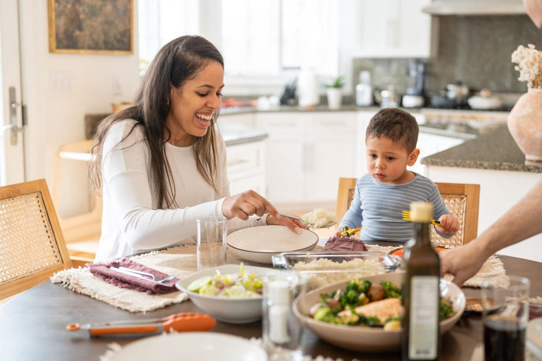 When Can Babies Start Eating Solid Foods? 🥣👶