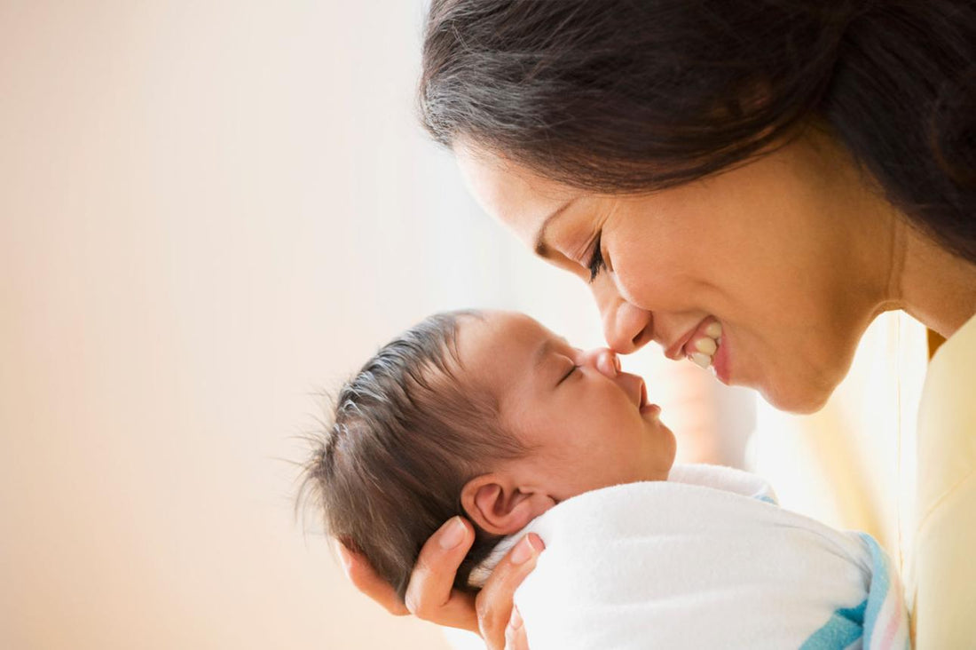 When Do Babies Start Smiling? 😊