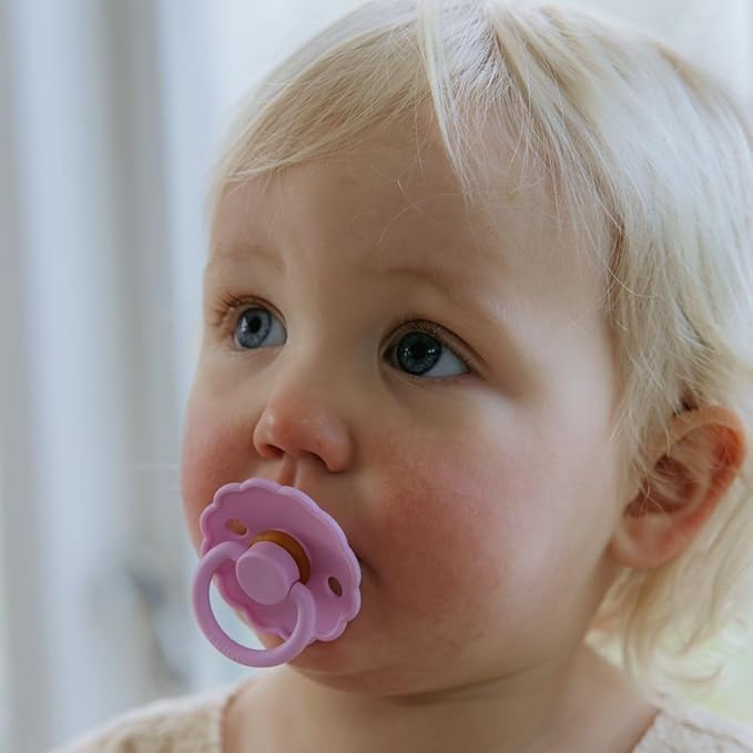 FRIGG SilkySoft Silicone Baby Pacifier 4-Pack Rosy Romance | Made in Denmark | BPA-Free (0-6 Months)