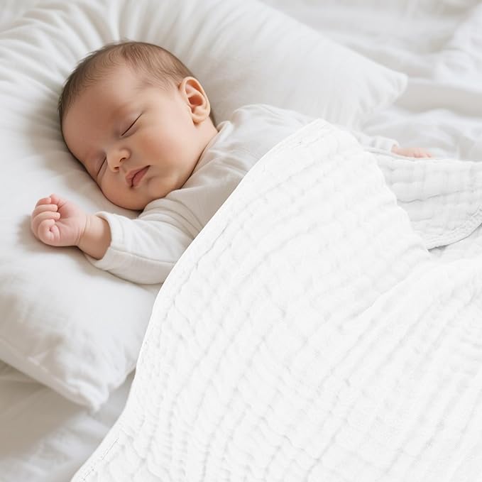 Muslin Hooded Baby Towels 100% Cotton ，Super Soft Muslin Baby Bath Towel - 32 x 32 Inches, Suitable for Newborn and Young Children up to 3 Years Old. (Light Pink & Dark Pink)