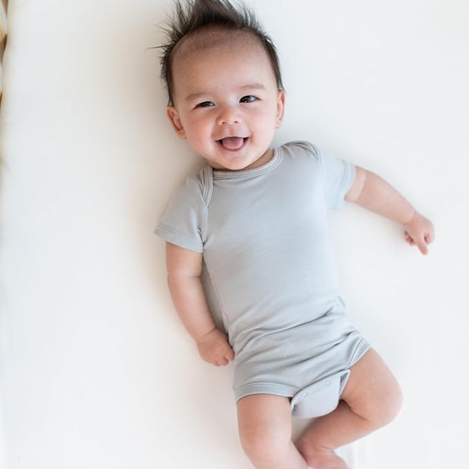 KYTE BABY Unisex Bodysuits, 2-Pack Short Sleeve Baby Bodysuits, 97% Rayon made from Bamboo, 3% Spandex