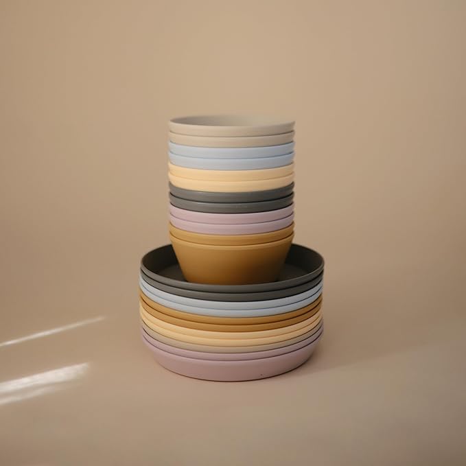 mushie Round Dinnerware Bowls for Kids | Made in Denmark, Set of 2 (Vanilla)