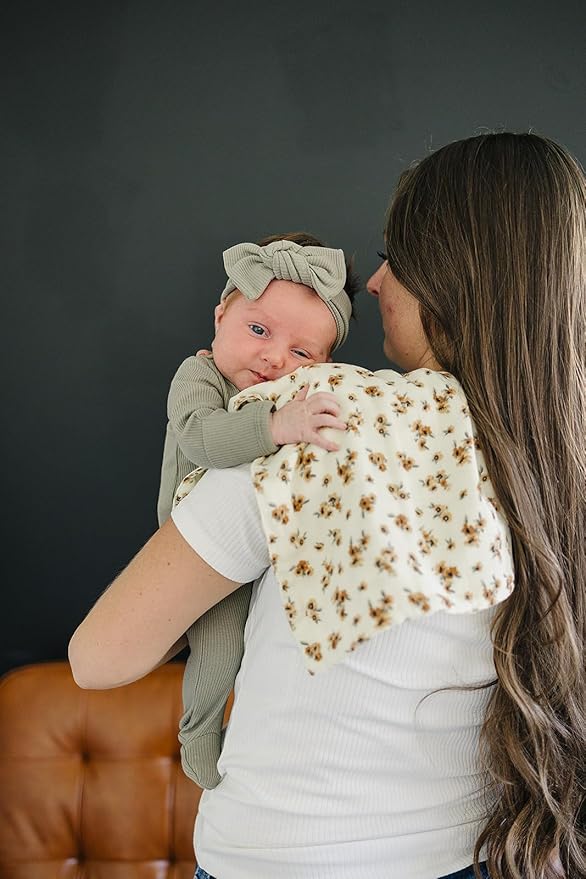 Mebie Baby Burp Cloths, Vintage Florals, Muslin Burp Cloth Set for Spit Up, Drool, and More, Boho Burp Cloths for Baby Boy and Girl, Baby Must Haves for Registry Lists and Gifts for Newborns