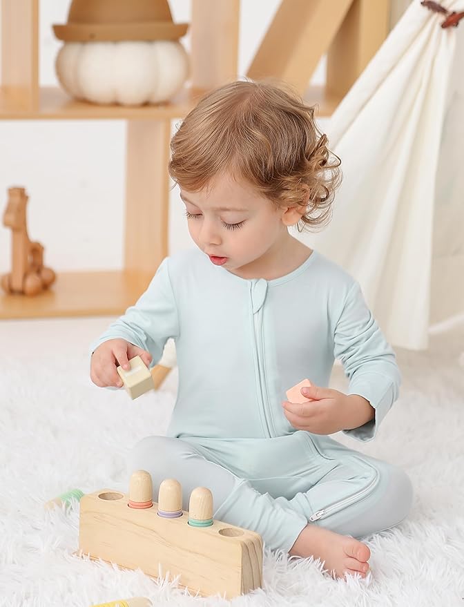 JunNeng Viscose from Bamboo Sleeper with Mittens, 2 Way Zipper Baby Boy Pajamas, Non Slip Sleep'N Play Romper