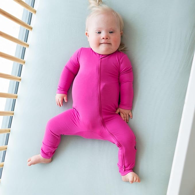 KYTE BABY Unisex Rayon Made From Bamboo Zippered Rompers 0-24 Months