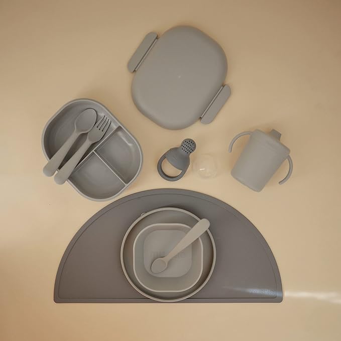 mushie Trainer Sippy Cup | Made in Denmark | Leak Resistant Twist-Off Lid & Handles | 6 Months + (Cloud)