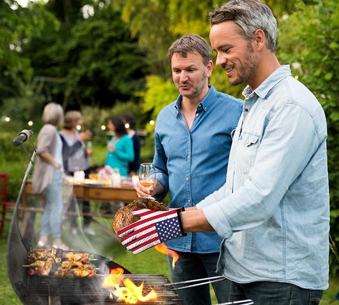 Kitchen perfection XL Silicone Smoker Oven Gloves-Extreme Heat Resistant BBQ Gloves-Handle Hot Food Right on Your Grill Fryer&Pit|Waterproof Grilling Cooking Baking Mitts|Superior Value Set+3 Bonuses