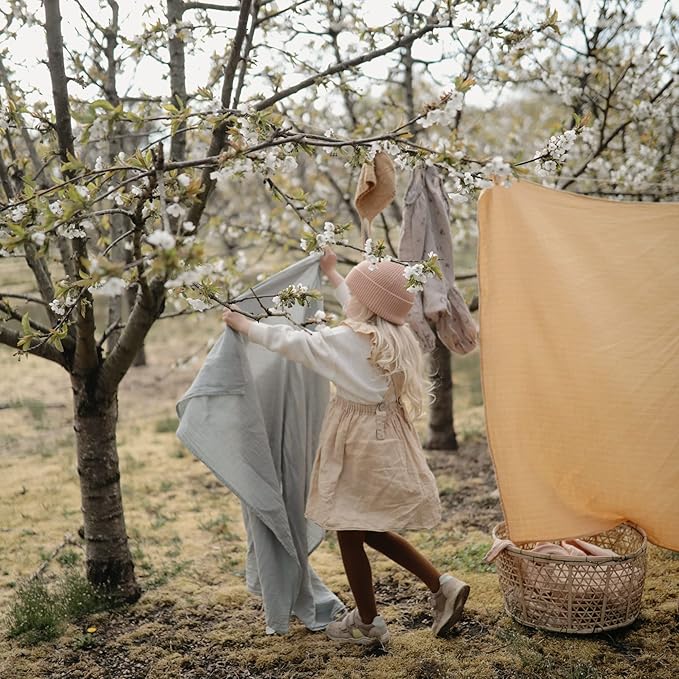 mushie Muslin Baby Swaddle Blanket | 100% Organic Cotton (Sage)