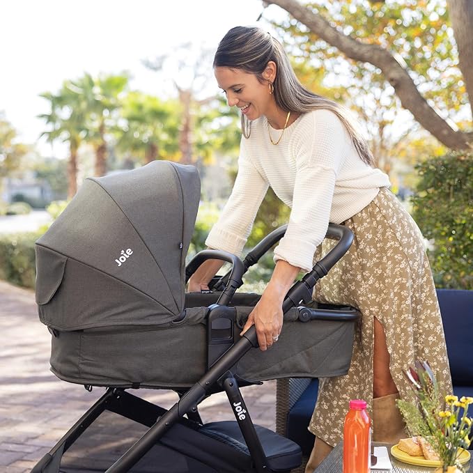 Joie Ginger lx 4-in-1 One-Hand Pramette Stroller - Easy Convertible Pramette and Stroller with a One-Hand Pramette Conversion, for Newborns to Toddlers (Evergreen)